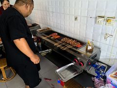 -余庆小吃(小吃一条街店)