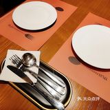 『 Y+PLUS韦铂斯餐吧 』