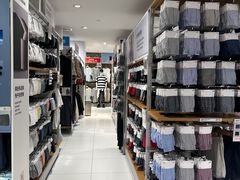 -优衣库(北京万柳华联购物中心店)