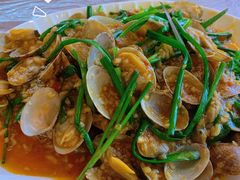 -肥肥虾庄·金牌油焖大虾(汉口城市广场店)