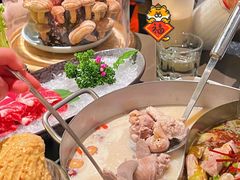 -捞王锅物料理(上海世茂广场店)