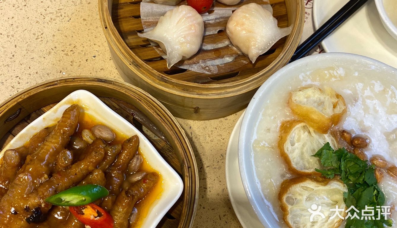 比起万人爱的红米肠，我更喜欢艇仔粥和大油条