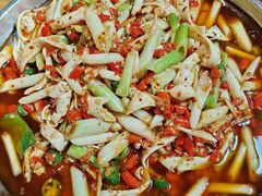 火爆黄喉-邱金小炒·30 年盐帮江湖菜(自贡店)