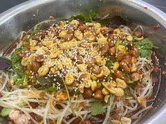 -周良天山牛杂城(天山路总店)
