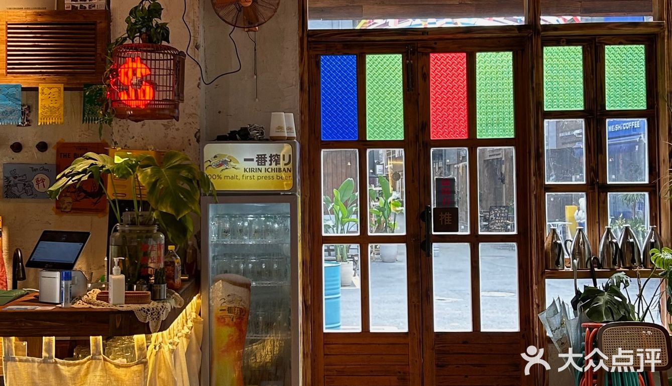 厦门漂亮店🍍温暖木质调的傣味餐厅