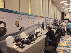 -上海龙之梦万丽酒店