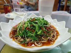 -洪霞餐馆