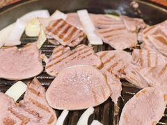 -萨拉伯尔(燕莎友谊商城店)