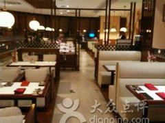 卡座-爱丽丝牛排西餐厅(光谷步行街店)
