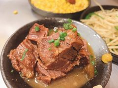 牛腩煮-日葵 大阪烧ひまり(仙霞路店)