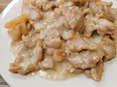 奶爆两样-老七饭馆(光荣道总店)