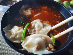 酸汤饺子-粤海酒店-旋转餐厅