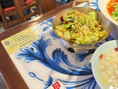 -川流不息·地道川菜·小龙虾(新松江路店)