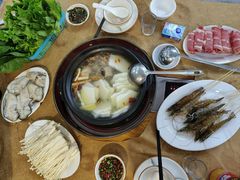 -濠轩阁特色生蚝火锅(水湾路店)