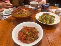 -黄泥岗·地道湖北菜(奥特莱斯店)