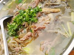 -杨三娘跷脚牛肉(羊子山西路店)
