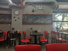 大堂-丽影重庆小面(定西路店)