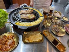 -胡悦里韩式烤肉(芝罘万达广场店)