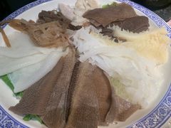 -哥老官重庆美蛙鱼头(龙湖杭州金沙天街店)
