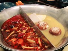 -湊湊火锅·茶憩(打浦桥日月光店)