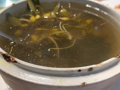 石橄榄炖土鸡汤-百年银屏蚝烙·潮汕菜·非遗(乐山店)