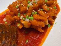 松鼠鲈鱼-宫燕府·京菜·烤鸭·淮扬菜(王府中心店)