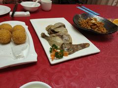 -小蓝鲸湖北菜(八一路店)