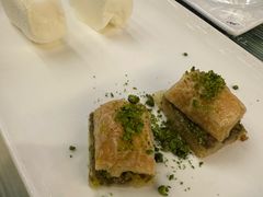 -MADO冰淇淋咖啡馆(淘金店)