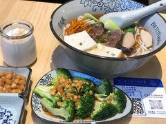 -俏凤凰(美林M·LIVE天地东座店)