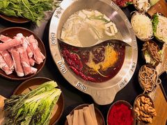 -重庆故事姊妹老火锅(财经学院店)