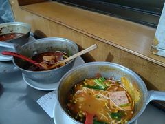 -铁锅哥米线