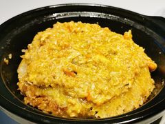 蟹黄煲仔饭-屋里厢上海菜馆