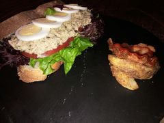 -HIGH FIVE哈福手工汉堡(桂林路店)