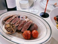 -MONICH牛排融合餐厅(和义大道购物中心店)