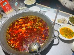 -吃城都·鱼蛙火锅(西玉龙街店)