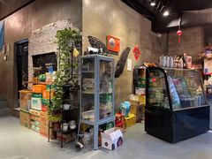 -臻鲜燕海鲜融合餐厅(金陵style店)