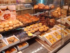 -巴黎贝甜(大宁国际商业广场店)