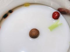 -龍歌自助小火锅(市南金茂湾店)