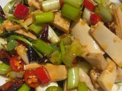 -街角等你.大连海鲜烧烤.经典铁板海鲜串(西安路店)