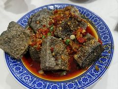 油炸臭豆腐-新新湘菜馆(新中街二条店)