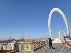 -南京眼步行桥
