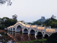 -雀儿山公园