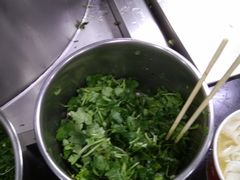 香菜-骏骏牛肉粉店(吉庆街店)