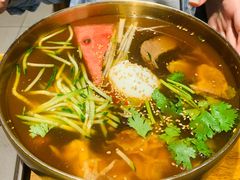 特色现压冷面-聚合鑫东北熏酱熟食麻辣面(长阳店)
