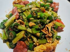 滑蛋小炒牛肉-绿茶餐厅(深圳龙华天虹购物中心店)