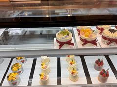 -花花卷卷·鲜食蛋糕(静安久光百货店)