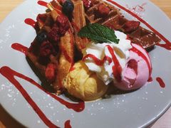 -Lia Cafe Bar Restaurant松山咖啡屋