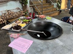 自助取餐区-咊记茅草棚柴火鸡(乌当店)
