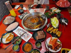 -谭鸭血老火锅(万象九宜城店)