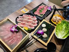 -山居屋炭火烧肉(厚街万达店)